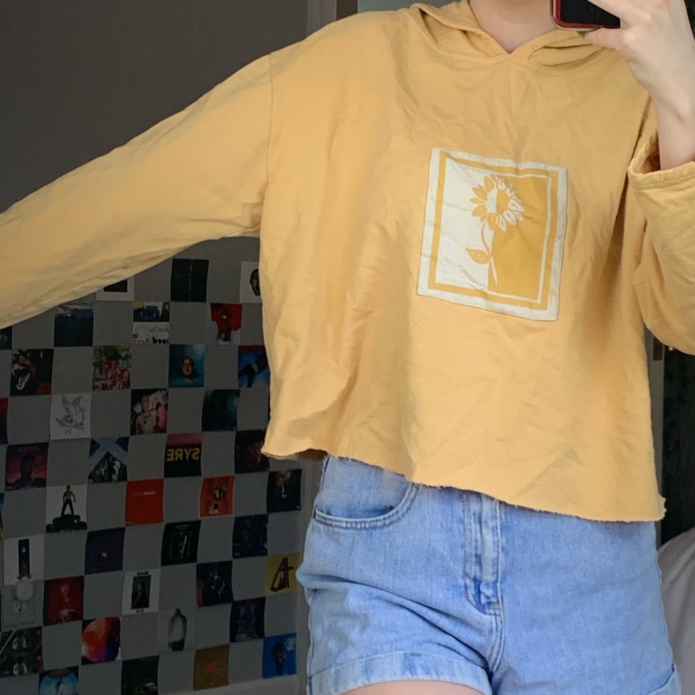 yellow cropped sweater